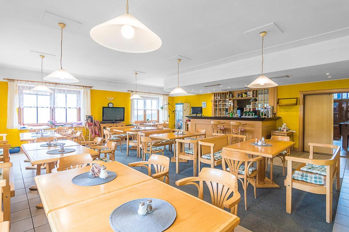 Mala Rennerovka Hotel Strazne Ngoại thất bức ảnh
