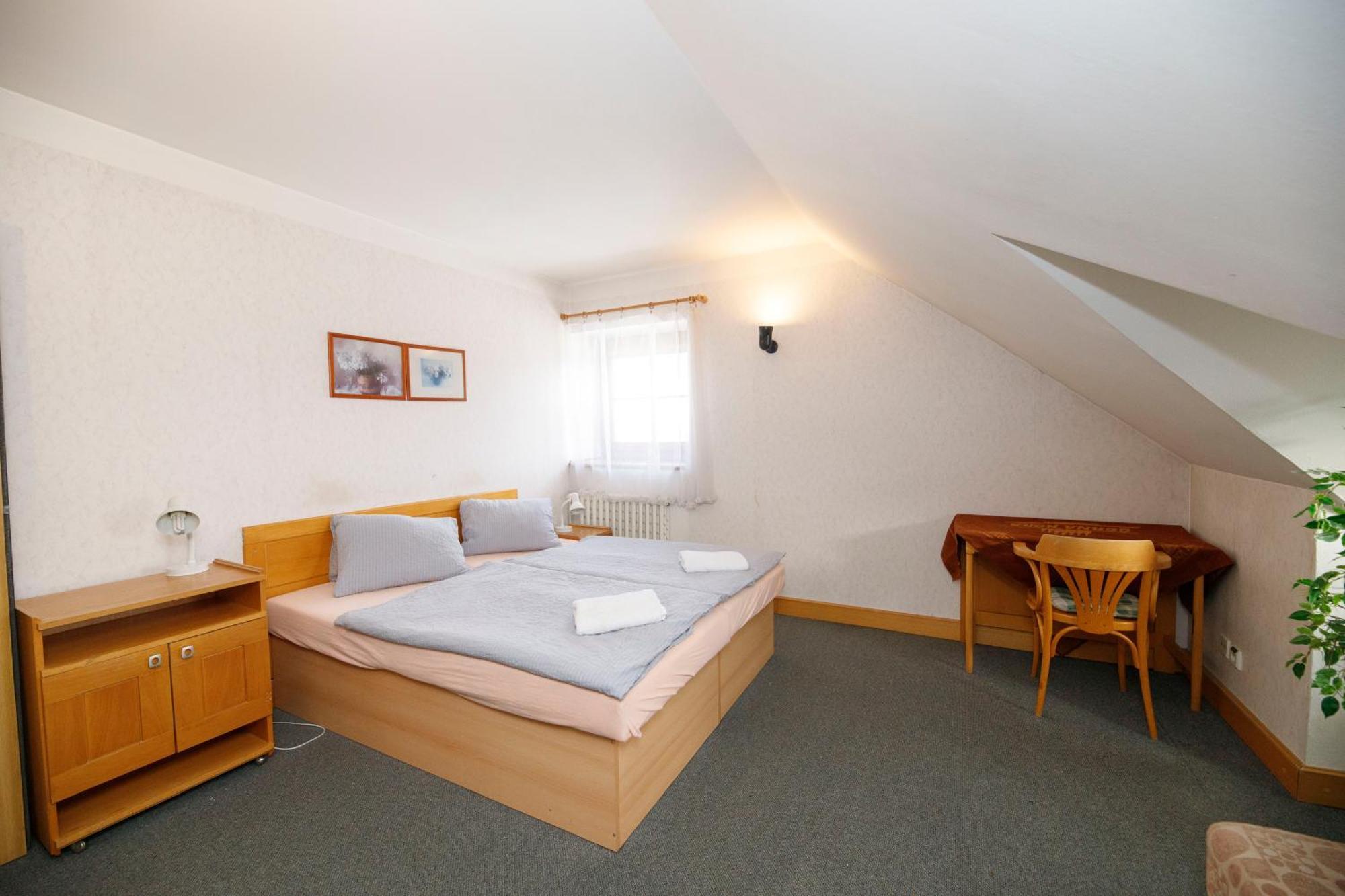 Mala Rennerovka Hotel Strazne Ngoại thất bức ảnh